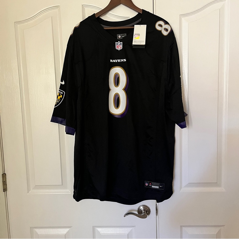 NWT NFL Baltimore Ravens Lamar Jackson jersey